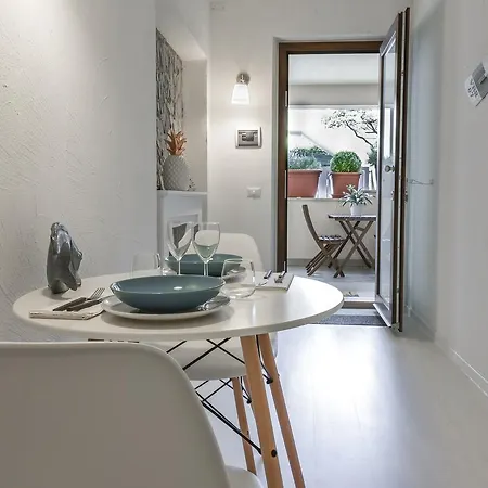 Resilienza Tropical & Appartement Porto SantʼElpidio